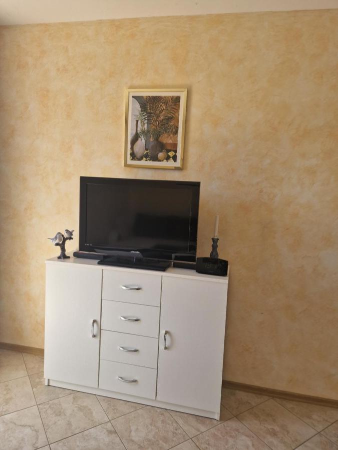 Marta Apartment Petrovac Bagian luar foto