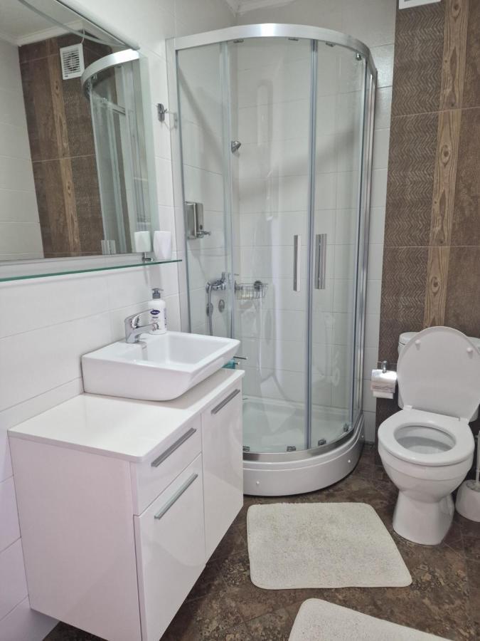 Marta Apartment Petrovac Bagian luar foto